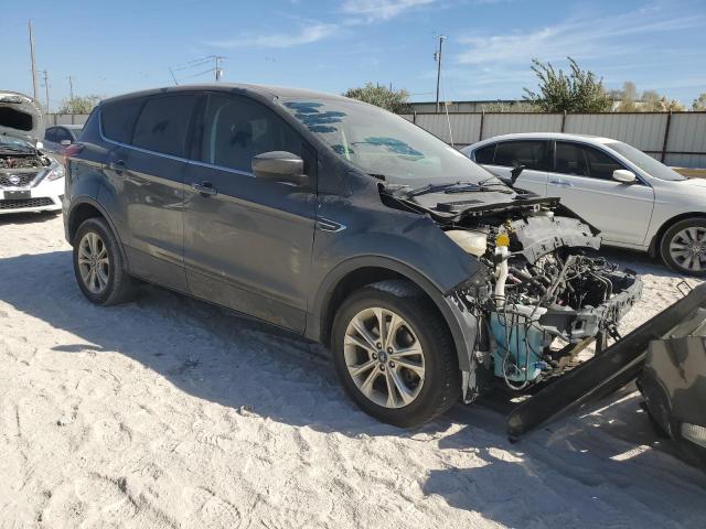 Photo 4 from auction – 2019 FORD ESCAPE SE with VIN 1FMCU0GD6KUB34481
