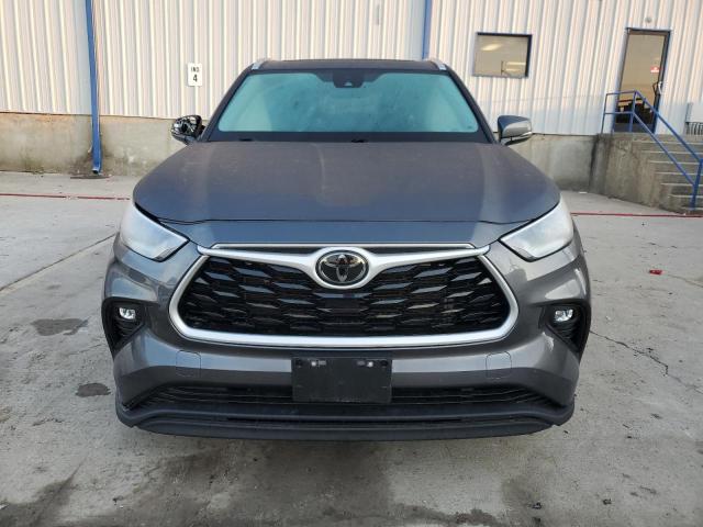 Photo 5 from auction – 2021 TOYOTA HIGHLANDER with VIN 5TDHZRBH9MS107079
