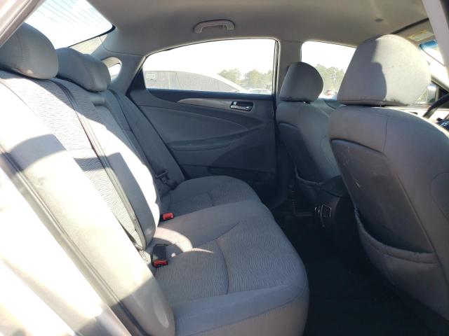 Photo 10 from auction – 2012 HYUNDAI SONATA HYB with VIN KMHEC4A44CA027444