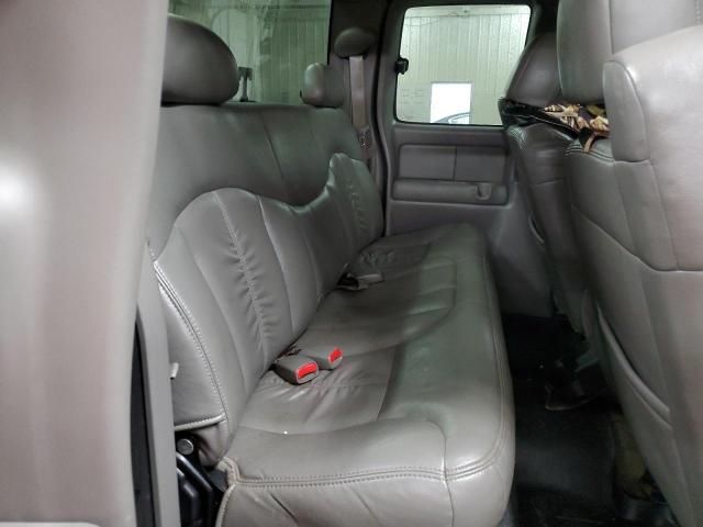 Photo 11 from auction – 2002 GMC NEW SIERRA with VIN 2GTEK19T621424597