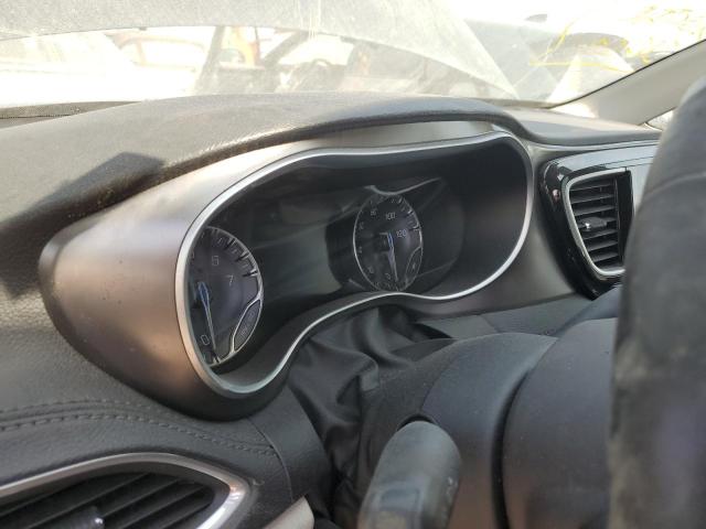 Photo 9 from auction – 2017 CHRYSLER PACIFICA L with VIN 2C4RC1GG6HR748275