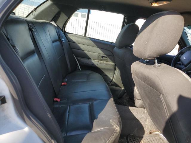 Photo 10 from auction – 2011 FORD CROWN VICT with VIN 2FABP7BV4BX161399