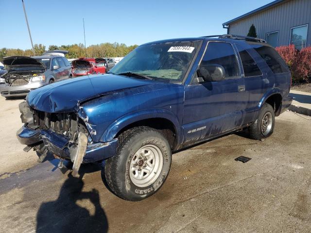 CHEVROLET BLAZER 2000 with VIN 1GNCS18W1YK133766 - Photo from auction