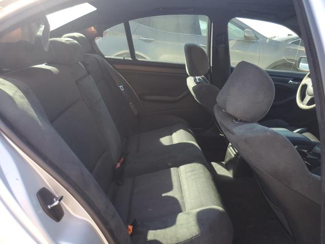 Photo 10 from auction – 2004 BMW 330 I with VIN WBAEV53454KM05216