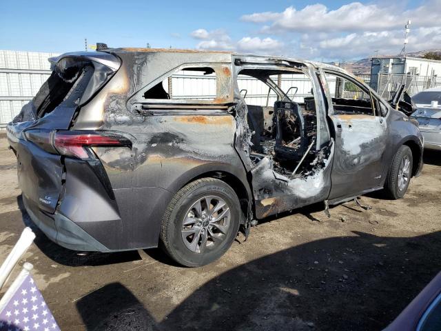 Photo 3 from auction – 2021 TOYOTA SIENNA LE with VIN 5TDKRKEC7MS035991