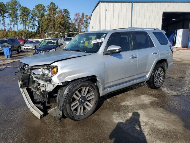 Photo 1 from auction – 2018 TOYOTA 4RUNNER SR with VIN JTEBU5JR7J5543174
