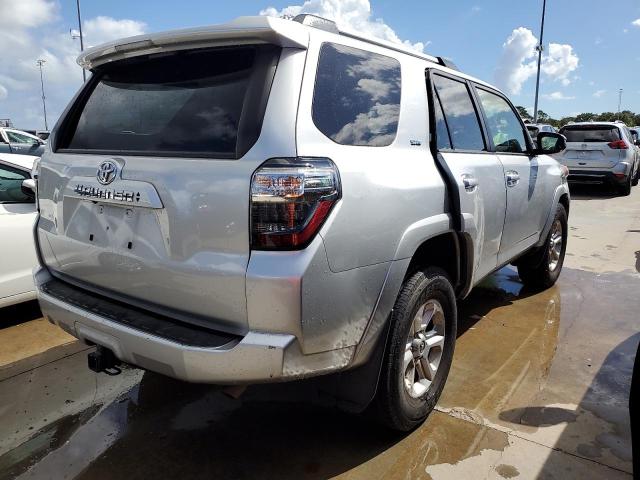 Photo 3 from auction – 2022 TOYOTA 4RUNNER SR with VIN JTEEU5JR6N5271171