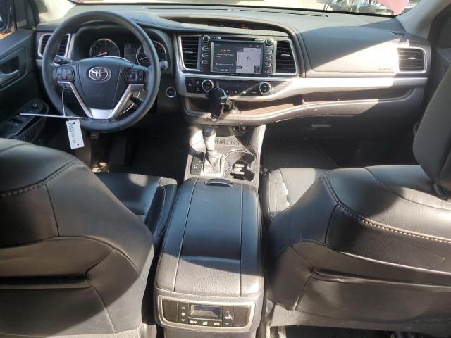 Photo 8 from auction – 2015 TOYOTA HIGHLANDER with VIN 5TDJKRFH0FS112853