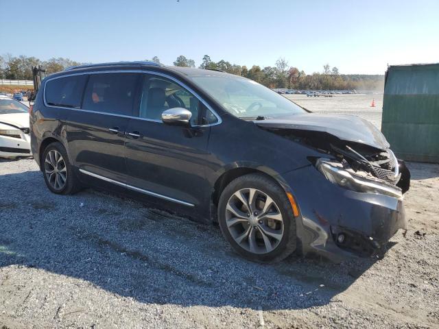 Photo 4 from auction – 2017 CHRYSLER PACIFICA LIMITED with VIN 2C4RC1GG9HR572550