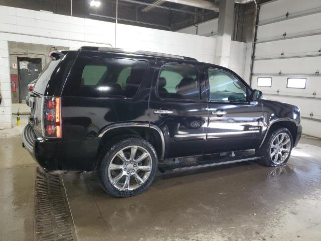Photo 3 from auction – 2010 GMC YUKON DENA with VIN 1GKUKEEF8AR239173