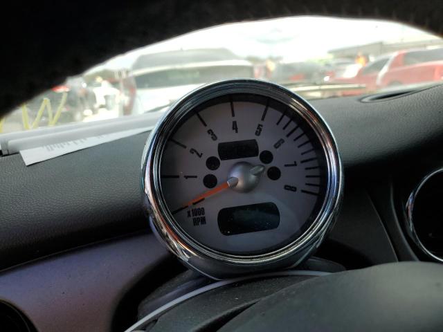 Photo 9 from auction – 2005 MINI COOPER S with VIN WMWRH33555TK56078