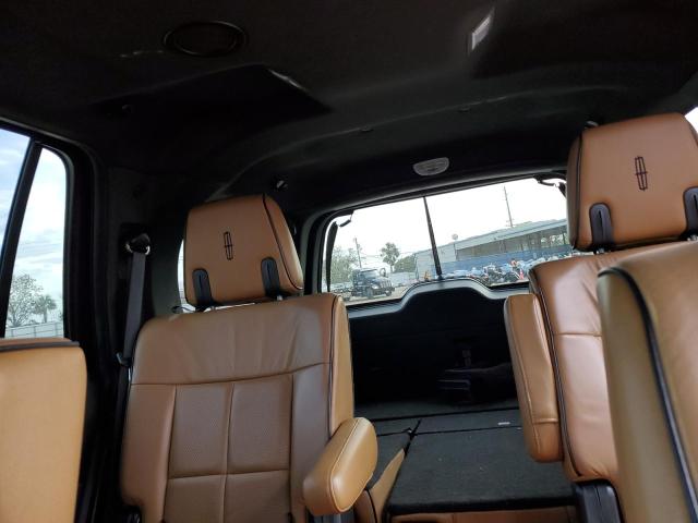 Photo 10 from auction – 2012 LINCOLN NAVIGATOR with VIN 5LMJJ2J52CEL07208