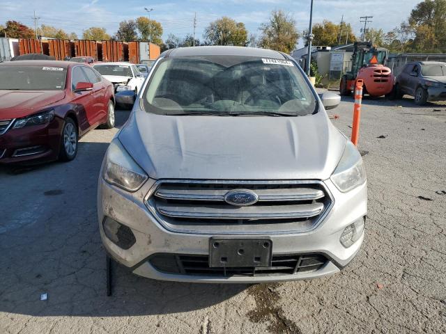 Photo 5 from auction – 2017 FORD ESCAPE SE with VIN 1FMCU9GD8HUC66008