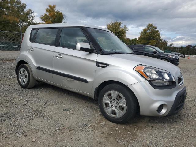 Photo 4 from auction – 2012 KIA SOUL with VIN KNDJT2A57C7437135