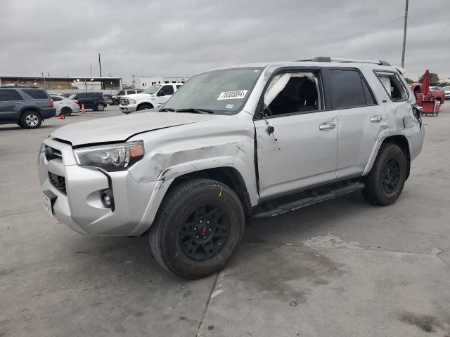 TOYOTA 4RUNNER SR 2021 with VIN JTEEU5JR3M5238370 - Photo from auction