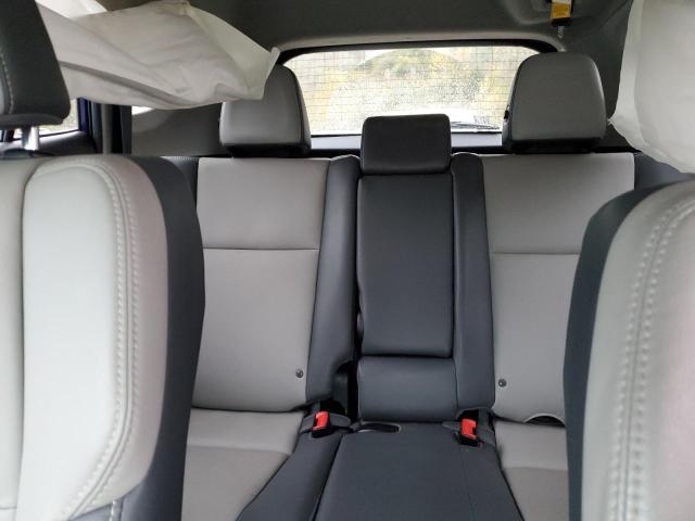 Photo 10 from auction – 2015 TOYOTA RAV4 LIMIT with VIN 2T3DFREV8FW353728