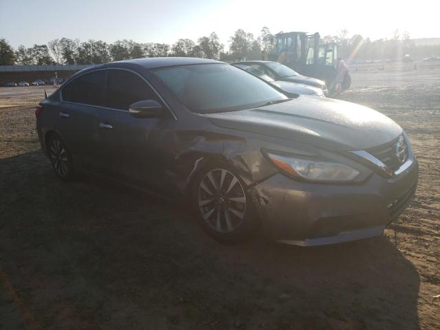 Photo 4 from auction – 2017 NISSAN ALTIMA 2.5 with VIN 1N4AL3AP1HC201690