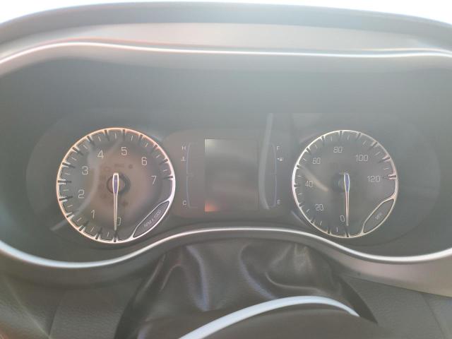 Photo 9 from auction – 2019 CHRYSLER PACIFICA T with VIN 2C4RC1BG4KR554424