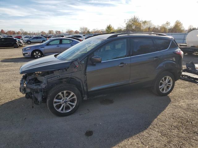 FORD ESCAPE SEL 2018 مع رقم تعريف المركبة 1FMCU0HD2JUC93737 - صورة من المزاد