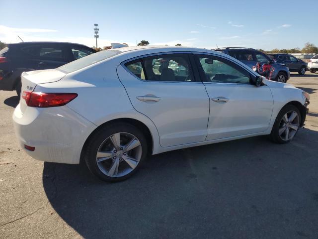 Photo 3 from auction – 2013 ACURA ILX 20 TEC with VIN 19VDE1F70DE004858