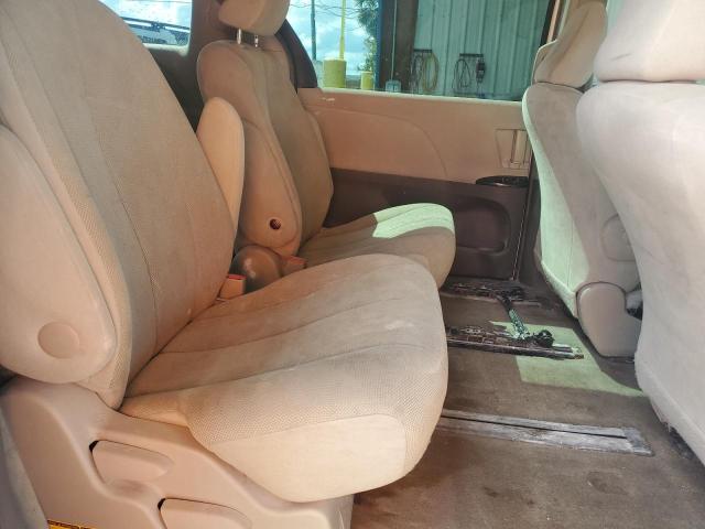 Photo 11 from auction – 2011 TOYOTA SIENNA BAS with VIN 5TDKA3DC7BS009127
