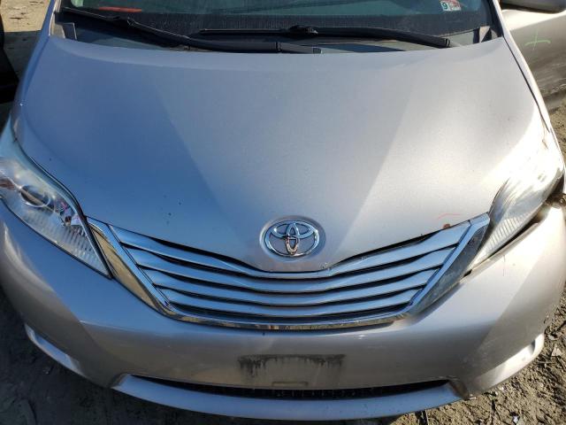 Photo 12 from auction – 2011 TOYOTA SIENNA XLE with VIN 5TDDK3DC6BS005673