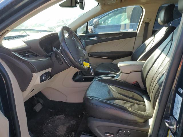 Photo 7 from auction – 2019 LINCOLN MKC RESERV with VIN 5LMCJ3C90KUL10238