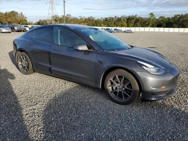 Photo 4 from auction – 2018 TESLA MODEL 3 with VIN 5YJ3E1EB2JF116740