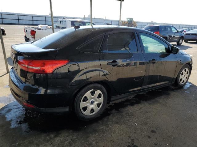 Photo 3 from auction – 2015 FORD FOCUS S with VIN 1FADP3E22FL369884