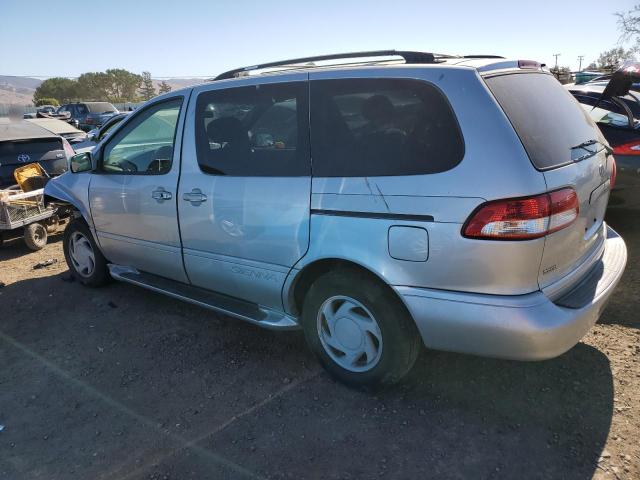 Photo 2 from auction – 2002 TOYOTA SIENNA LE with VIN 4T3ZF13C62U503080