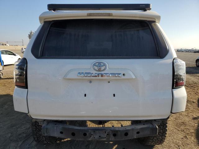 Photo 6 from auction – 2019 TOYOTA 4RUNNER SR with VIN JTEBU5JRXK5720916