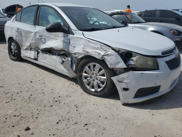 Photo 4 from auction – 2011 CHEVROLET CRUZE LS with VIN 1G1PC5SH4B7110087