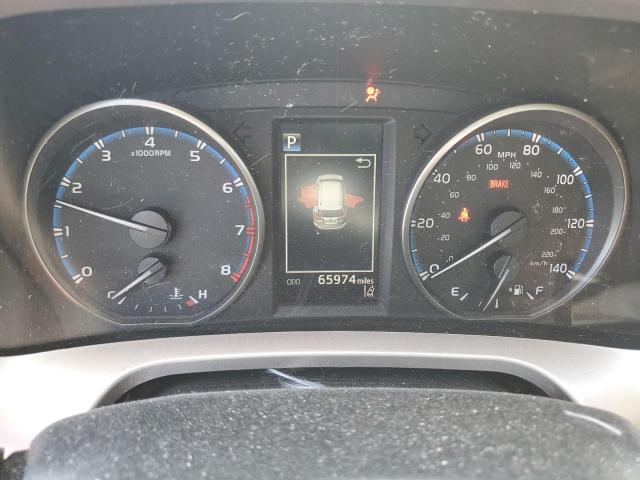 Photo 9 from auction – 2018 TOYOTA RAV4 LE with VIN JTMBFREV9JD253022