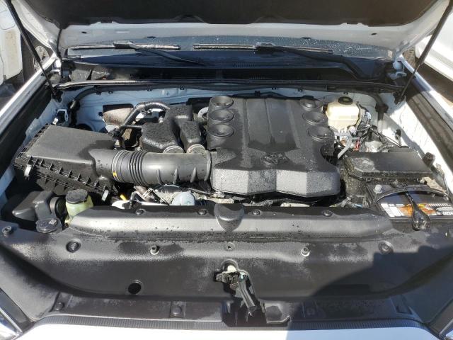 Photo 12 from auction – 2019 TOYOTA 4RUNNER SR with VIN JTEBU5JR8K5628378