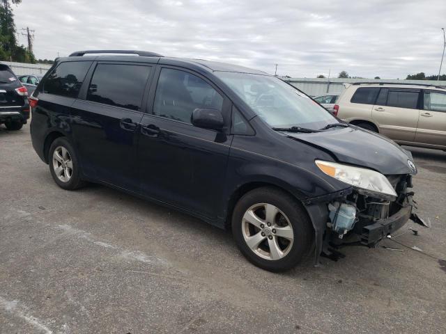 Photo 4 from auction – 2015 TOYOTA SIENNA LE with VIN 5TDKK3DC0FS591221
