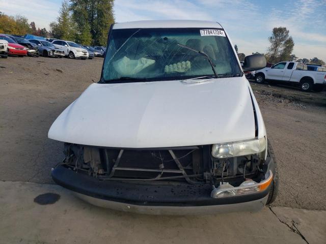 Photo 5 from auction – 2000 CHEVROLET SILVERADO with VIN 1GCEC14V6YE109568