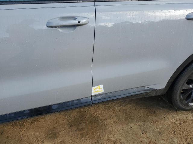Photo 13 from auction – 2023 KIA SORENTO SX with VIN 5XYRK4LF9PG167972