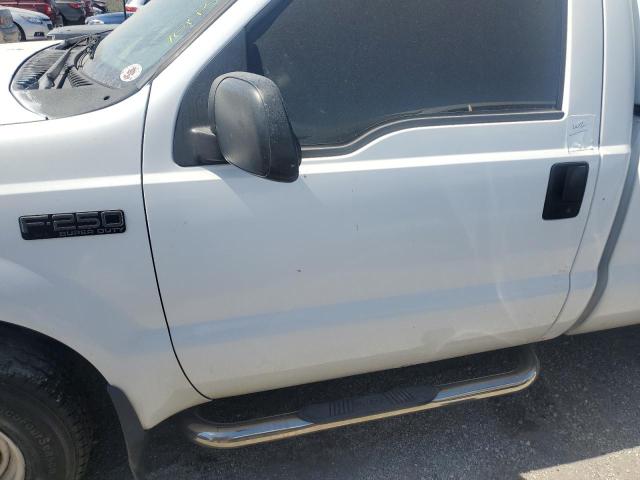 Zdjęcie 12 z aukcji – 2003 FORD F250 SUPER z VIN 1FTNF20L13ED53722
