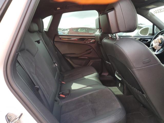 Photo 11 from auction – 2015 PORSCHE MACAN S with VIN WP1AB2A55FLB62183