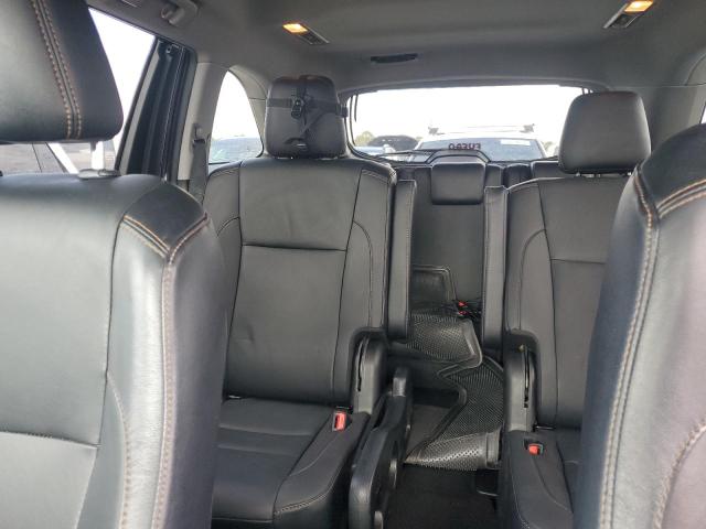 Photo 10 from auction – 2019 TOYOTA HIGHLANDER with VIN 5TDKZRFH5KS571225
