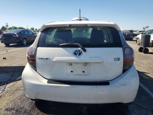 Photo 6 from auction – 2013 TOYOTA PRIUS C with VIN JTDKDTB35D1043710