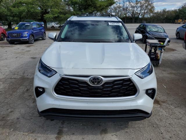 Photo 5 from auction – 2022 TOYOTA HIGHLANDER with VIN 5TDGZRBH8NS244219
