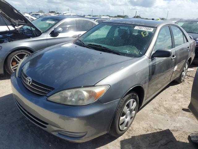 TOYOTA CAMRY LE 2004 with VIN 4T1BE32K54U872341 - Photo from auction