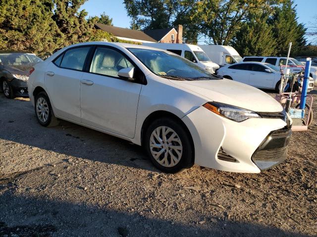 Photo 4 from auction – 2018 TOYOTA COROLLA L with VIN 5YFBURHE7JP806202