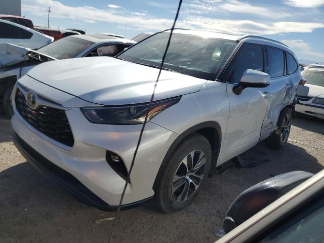 Photo 1 from auction – 2022 TOYOTA HIGHLANDER with VIN 5TDHZRBH9NS239406