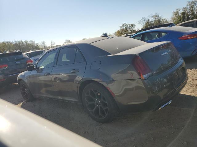 Photo 2 from auction – 2019 CHRYSLER 300 S with VIN 2C3CCABG8KH637273