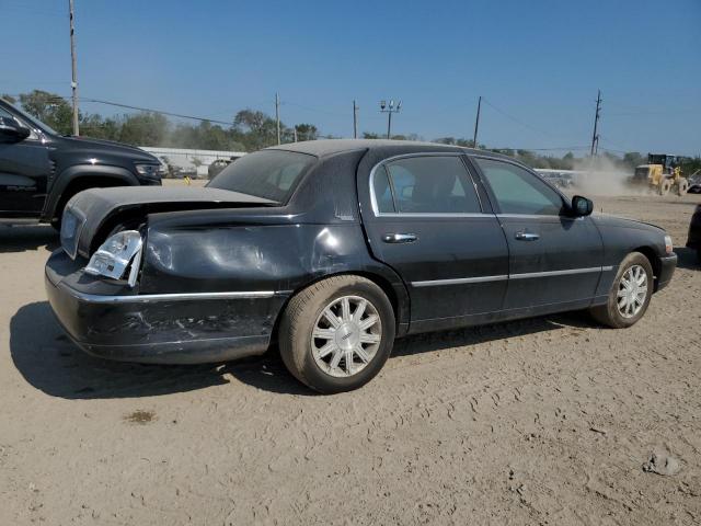 Photo 3 from auction – 2011 LINCOLN TOWN CAR S with VIN 2LNBL8CV3BX759781