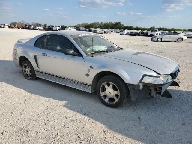 Photo 4 from auction – 2000 FORD MUSTANG with VIN 1FAFP4041YF272426