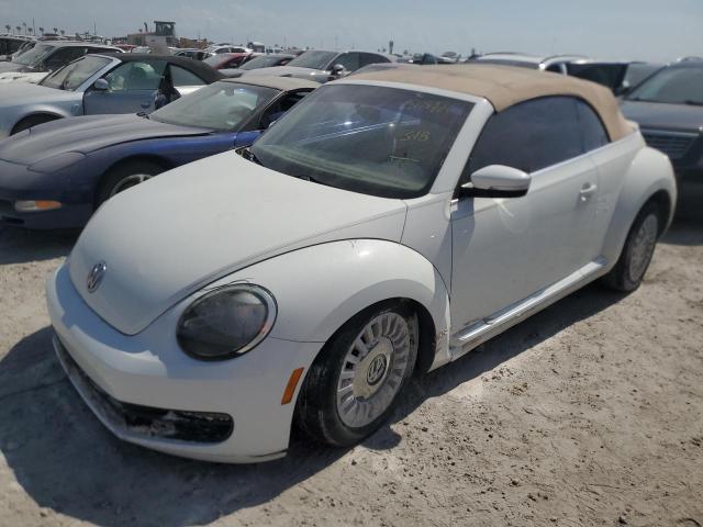 VOLKSWAGEN BEETLE 2013 with VIN 3VW5P7AT6DM823924 - Photo from auction