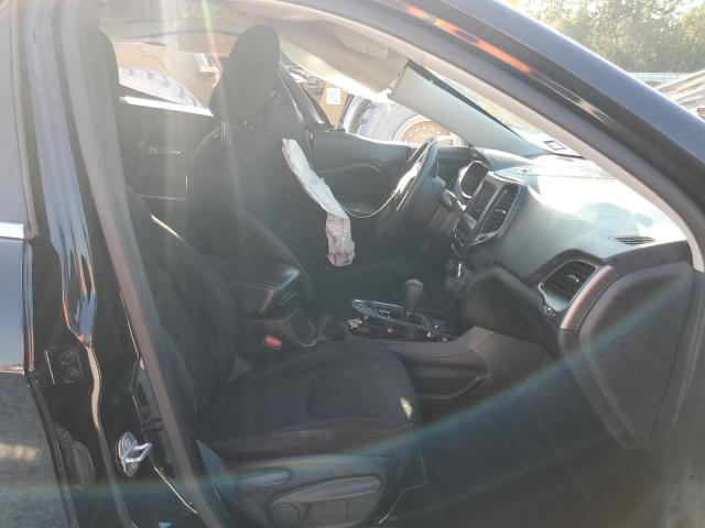 Photo 7 from auction – 2019 JEEP CHEROKEE L with VIN 1C4PJLCB8KD326621